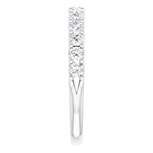 Alliance En Diamants Semi-Éternité En Or Blanc Sur Griffes