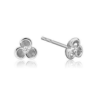 Boucles d'oreilles or blanc 14 Karats en forme de fleurs serti de 2 diamants de taille rond poids total des diamants 0,04 carat